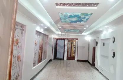 Apartment - 3 Bedrooms - 2 Bathrooms for sale in Tiba St. - Sporting - Hay Sharq - Alexandria