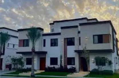 Villa - 5 Bedrooms - 5 Bathrooms for rent in Azzar - 5th Settlement Compounds - The 5th Settlement - New Cairo City - Cairo