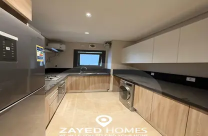 Apartment - 3 Bedrooms - 3 Bathrooms for rent in Park Side Residence - Zed Towers - Sheikh Zayed Compounds - Sheikh Zayed City - Giza