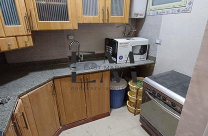 Apartment - 2 Bedrooms - 2 Bathrooms for rent in Service Road - Ganoob El Acadimia - New Cairo City - Cairo Apartment - 2 Bedrooms - 2 Bathrooms for rent in Service Road - Ganoob El Acadimia - New Cairo City - Cairo