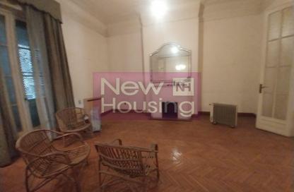 Apartment - 4 Bedrooms - 3 Bathrooms for sale in Zamalek - Cairo