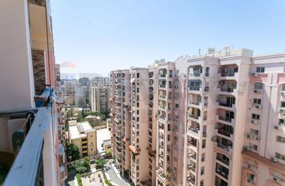 Apartment - 3 Bedrooms - 2 Bathrooms for sale in Fahmy Wisa St. - Laurent - Hay Sharq - Alexandria