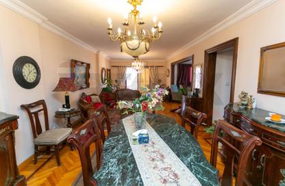 Apartment - 3 Bedrooms - 2 Bathrooms for sale in Fahmy Wisa St. - Laurent - Hay Sharq - Alexandria
