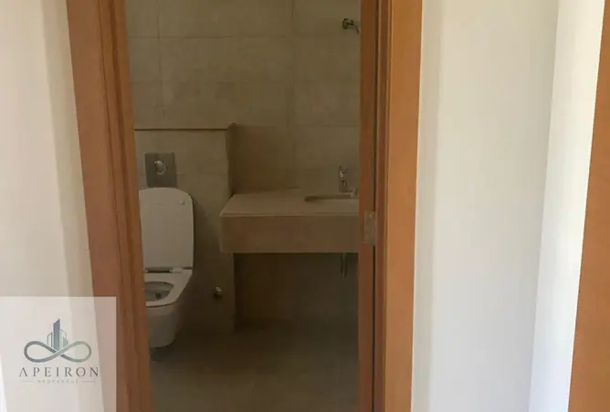 111317188 - Property Image 2