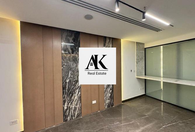 8576978 - Property Image 2