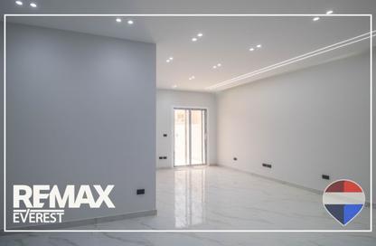Apartment - 3 - 2 for rent in Dream Land - Al Wahat Road - 6 October City - Giza