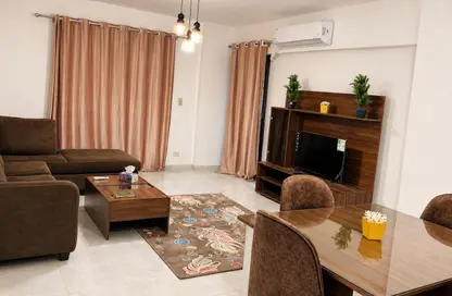 شقة - 2 غرف نوم - 1 حمام للايجار في شارع احمد بن حنبل - الرحاب المرحلة الأولى - الرحاب - مدينة القاهرة الجديدة - القاهرة