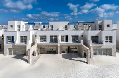 Chalet - 3 Bedrooms - 2 Bathrooms for sale in Naia bay - Ras Al Hekma - North Coast