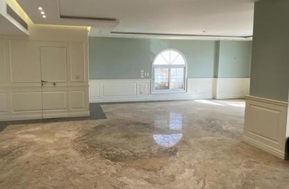 Office Space - 5 Bedrooms - 6 Bathrooms for rent in South Lotus - El Lotus - New Cairo City - Cairo