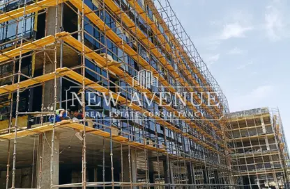 عيادة - 2 غرف نوم - 2 حمامات للبيع في ايست ماين القاهرة الجديدة - كمبوندات التجمع الخامس - التجمع الخامس - مدينة القاهرة الجديدة - القاهرة