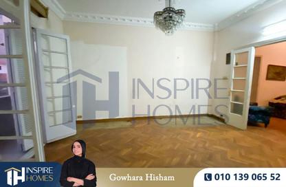 Apartment - 4 Bedrooms - 2 Bathrooms for rent in Kafr Abdo - Roushdy - Hay Sharq - Alexandria