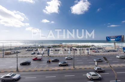 Apartment - 6 Bedrooms - 4 Bathrooms for sale in Al Geish Road - Cleopatra - Hay Sharq - Alexandria Apartment - 6 Bedrooms - 4 Bathrooms for sale in Al Geish Road - Cleopatra - Hay Sharq - Alexandria