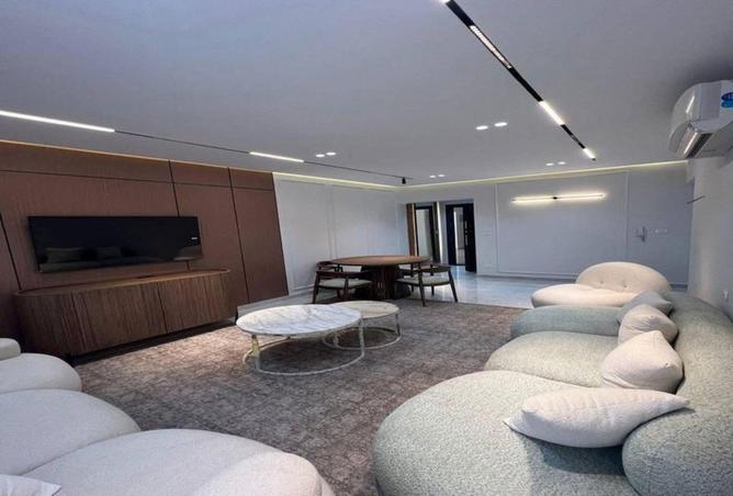 8577695 - Property Image 2