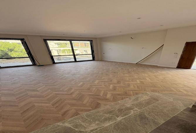 8510102 - Property Image 2