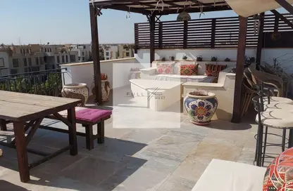 Penthouse - 3 Bedrooms - 2 Bathrooms for sale in Westown - Sheikh Zayed Compounds - Sheikh Zayed City - Giza