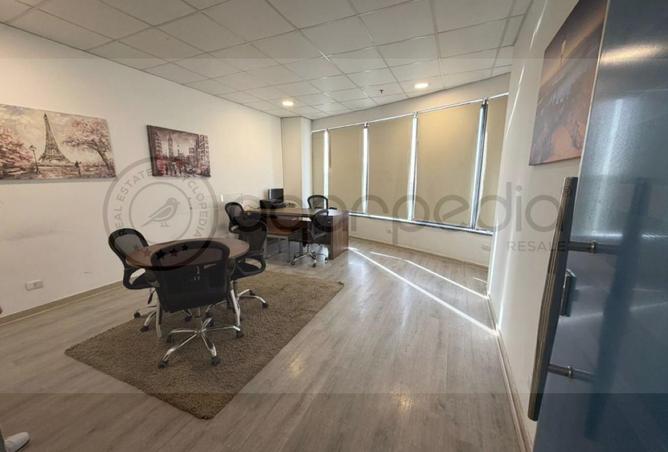 62404328 - Property Main Image