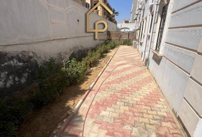 83143009 - Property Image 2