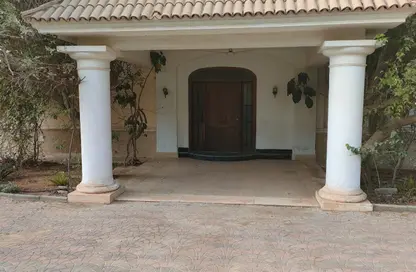 قصر - 6 غرف نوم للبيع في وادي النخيل - طريق مصر اسكندرية الصحراوي - مدينة 6 أكتوبر - الجيزة قصر - 6 غرف نوم للبيع في وادي النخيل - طريق مصر اسكندرية الصحراوي - مدينة 6 أكتوبر - الجيزة