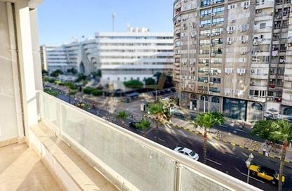 شقة - 3 غرف نوم - 2 حمامات للايجار في جراند فيو - سموحة - حي شرق - الاسكندرية