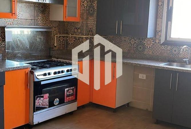 70100417 - Property Image 3