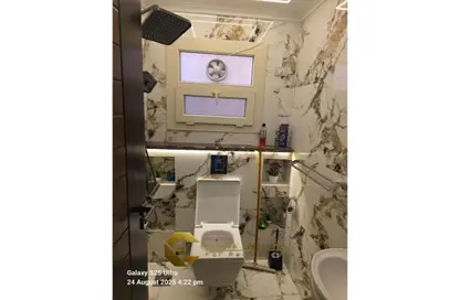 Apartment - 3 Bedrooms - 2 Bathrooms for sale in Al Khamayel city - Sheikh Zayed Compounds - Sheikh Zayed City - Giza