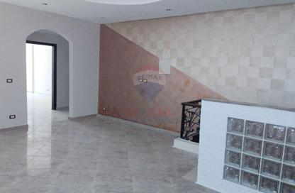 Duplex - 6 Bedrooms - 3 Bathrooms for sale in 1st District - Sheikh Zayed City - Giza