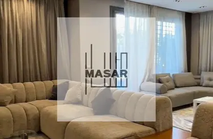 فيلا - 4 غرف نوم - 2 حمامات للايجار في الريم ريزيدنس - محور 26 يوليو - مدينة 6 أكتوبر - الجيزة