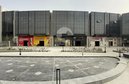Office Space - Studio - 3 Bathrooms for rent in Side Walk Mall - El Banafseg 1 - El Banafseg - New Cairo City - Cairo
