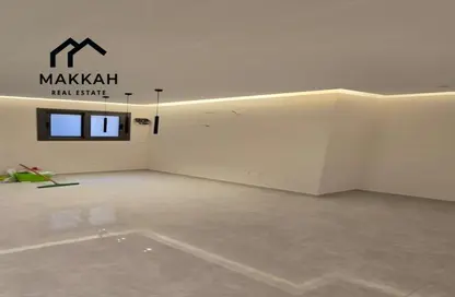 Office Space - 3 Bedrooms - 2 Bathrooms for rent in Salah Salem St. - Roxy - Heliopolis - Masr El Gedida - Cairo