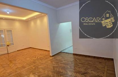 Apartment - 3 Bedrooms - 2 Bathrooms for rent in Garden City - Cairo