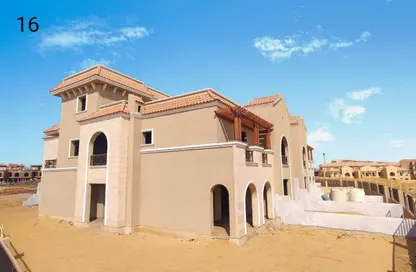 Villa - 5 Bedrooms - 4 Bathrooms for sale in Ivy Residence - El Shorouk Compounds - Shorouk City - Cairo