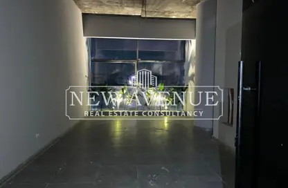 Office Space - 1 Bedroom - 1 Bathroom for rent in Concord Plaza - South Investors Area - New Cairo City - Cairo