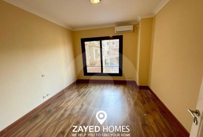 70374105 - صورة العقار 2