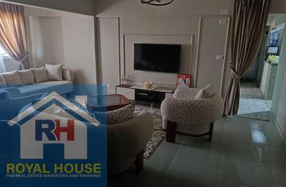 Apartment - 2 Bedrooms - 1 Bathroom for sale in Gesr Al Suez St. - El Zaytoun - Hay El Zaytoun - Cairo Apartment - 2 Bedrooms - 1 Bathroom for sale in Gesr Al Suez St. - El Zaytoun - Hay El Zaytoun - Cairo