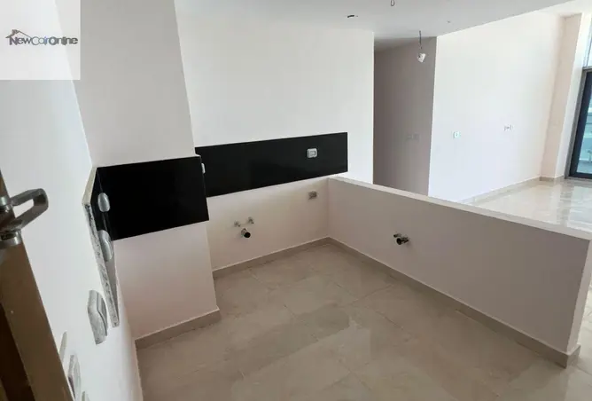 104043189 - Property Image 2