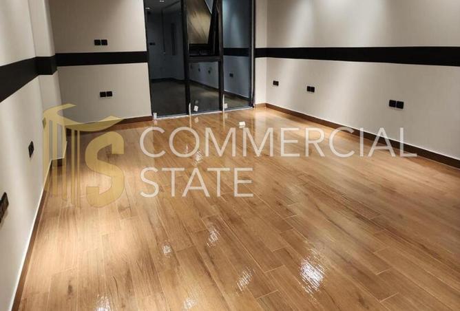 66424363 - Property Main Image