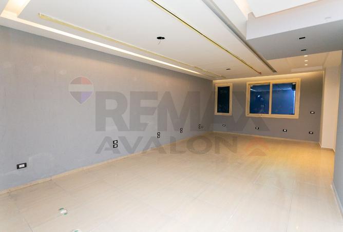 104876963 - Property Image 2