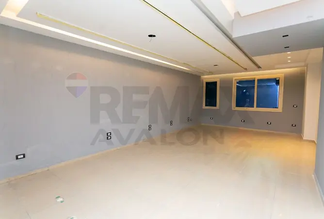 104876963 - Property Image 2