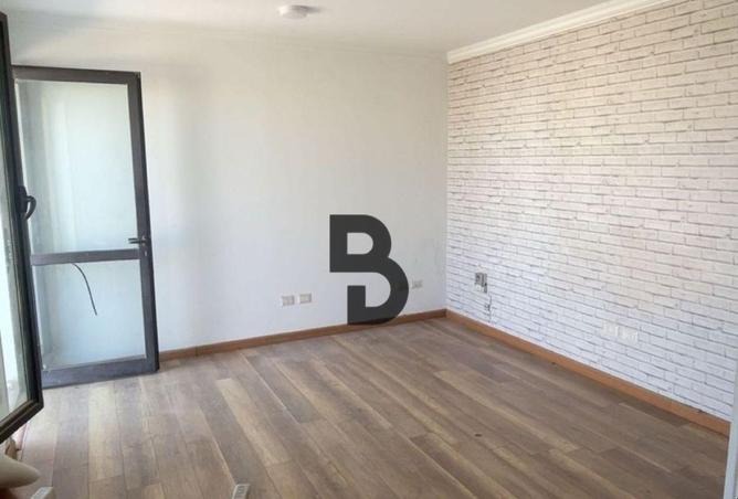 76513212 - Property Main Image