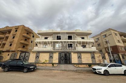 Apartment - 3 Bedrooms - 3 Bathrooms for sale in Qatr Al Nada St. - 9th District - Obour City - Qalyubia