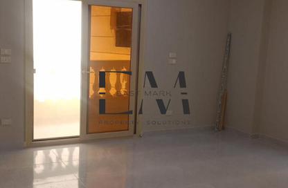Apartment - 3 Bedrooms - 2 Bathrooms for rent in South Lotus - El Lotus - New Cairo City - Cairo