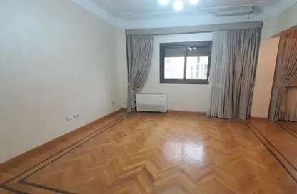 Office Space - Studio - 2 Bathrooms for rent in Gameat Al Dewal Al Arabeya St. - Mohandessin - Giza