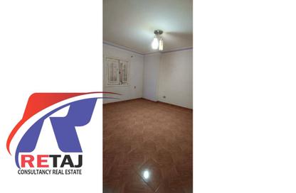 Apartment - 3 Bedrooms - 3 Bathrooms for sale in Ahbab Al Rasoul St. - Al Sefarat District - Nasr City - Cairo