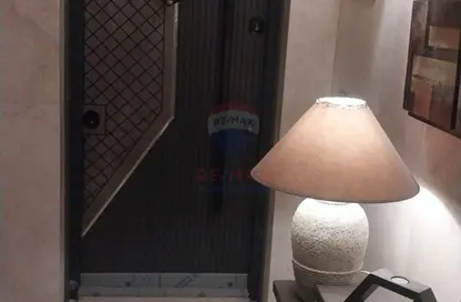 شقة - 4 غرف نوم - 3 حمامات للبيع في شارع اسماعيل محمد - الزمالك - القاهرة