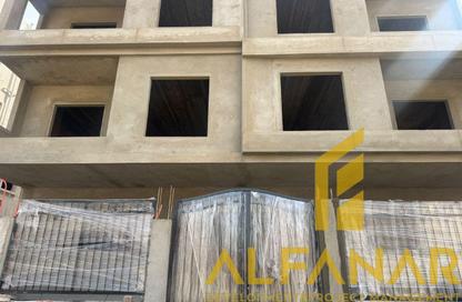 Apartment - 3 Bedrooms - 4 Bathrooms for sale in Bait Alwatan - The 5th Settlement - New Cairo City - Cairo
