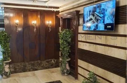 شقة - 3 غرف نوم - 2 حمامات للبيع في شارع عبدالفتاح الطويل - فلمنج - حي شرق - الاسكندرية
