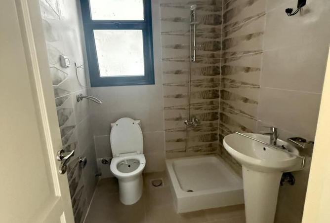 106574398 - Property Image 3