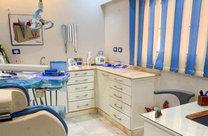 Clinic - Studio - 2 Bathrooms for sale in Backus - Hay Sharq - Alexandria