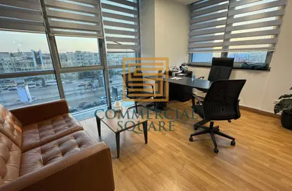 مساحات مكتبية - غرفة نوم - 1 حمام للايجار في داون تاون - كمبوندات التجمع الخامس - التجمع الخامس - مدينة القاهرة الجديدة - القاهرة