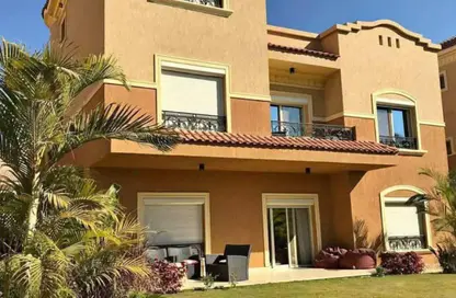 منزل مزدوج - 4 غرف نوم - 2 حمامات للبيع في كمبوند البروج - كمبوندات الشروق - مدينة الشروق - القاهرة منزل مزدوج - 4 غرف نوم - 2 حمامات للبيع في كمبوند البروج - كمبوندات الشروق - مدينة الشروق - القاهرة